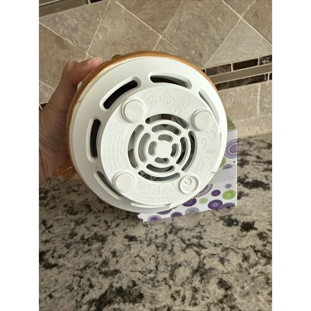 SCENTSY Gingerbread Man  Tabletop Fan Diffuser Excellent Condition
